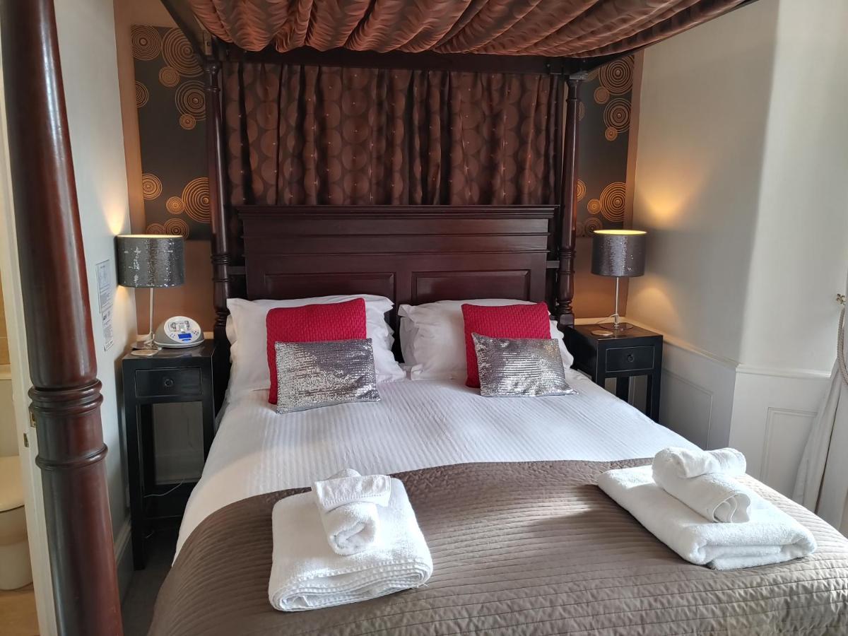 The Bath House Boutique B&B - In-Room Breakfast - Free Parking 外观 照片